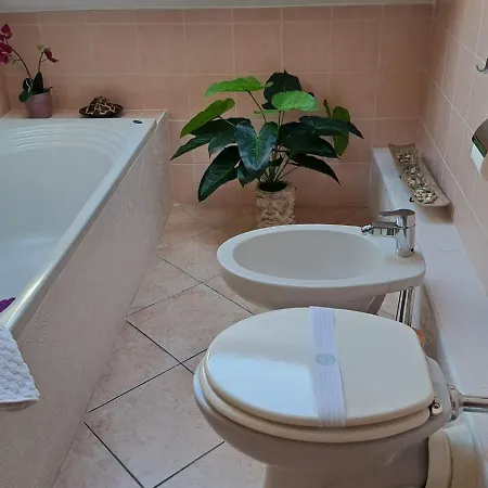 Casa Paola - Stazione 400 Mt - Free Wifi